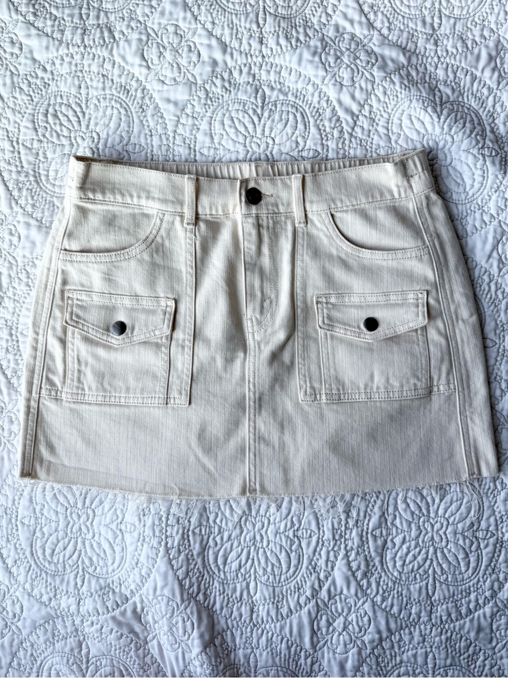Aerie Cargo Cream Mini Skirt